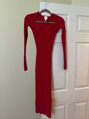 H&M Red Ribbed Long Sleeve Midi Dress